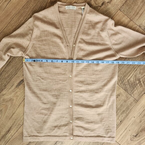 Lord & Taylor Italian Merino Wool Cardigan Size: Large - Picture 13 of 14